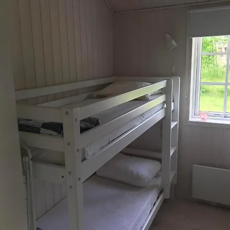 Only 400 Meters From The Water Is Lovely And Cozy In A Lovely Area,