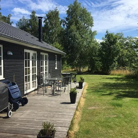 Holiday home Only 400 Meters From The Water Is Lovely And Cozy In A Lovely Area,